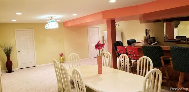 48280 Elmwood Drive, Shelby Twp, MI 48315