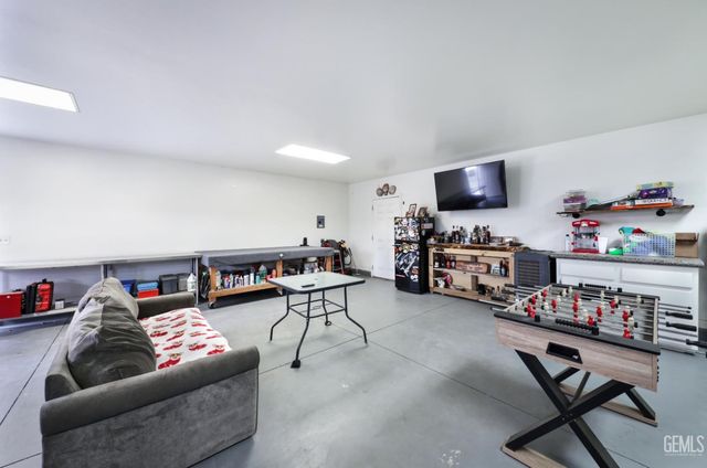 17840 Buckboard Drive, Bakersfield, CA 93314