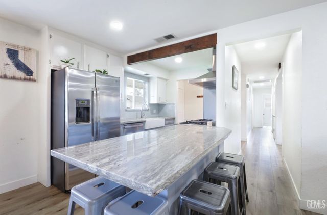 17840 Buckboard Drive, Bakersfield, CA 93314