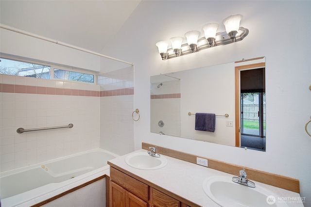 15881 Lords lake Avenue SE, Monroe, WA 98272