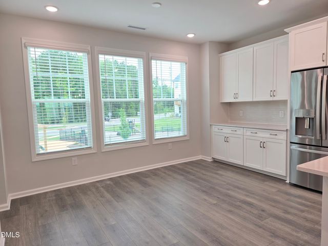 5009 Jowett'S Walk Drive 37, Cary, NC 27519