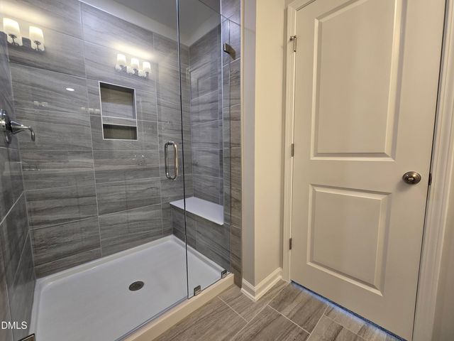 5009 Jowett'S Walk Drive 37, Cary, NC 27519