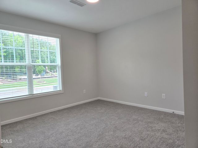 5009 Jowett'S Walk Drive 37, Cary, NC 27519