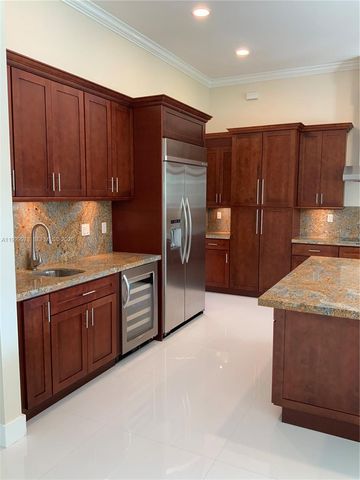 12308 SW 94th Pl, Miami, FL 33176