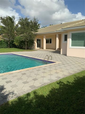 12308 SW 94th Pl, Miami, FL 33176