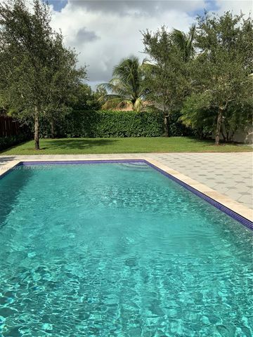 12308 SW 94th Pl, Miami, FL 33176