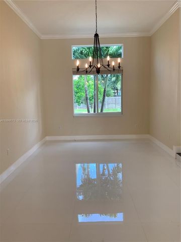 12308 SW 94th Pl, Miami, FL 33176