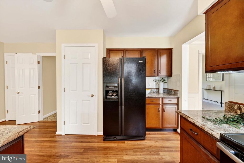 Image 18 of property listing at 3805 DUDDINGTON WAY, Phoenix, MD 21131