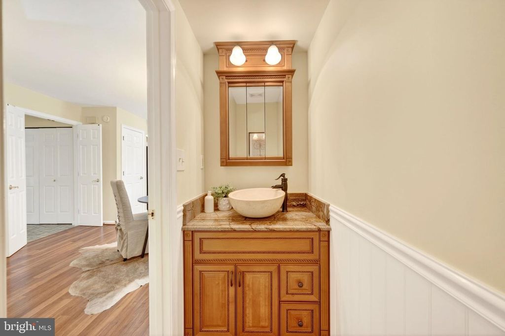 Image 19 of property listing at 3805 DUDDINGTON WAY, Phoenix, MD 21131