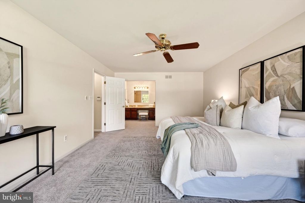 Image 24 of property listing at 3805 DUDDINGTON WAY, Phoenix, MD 21131