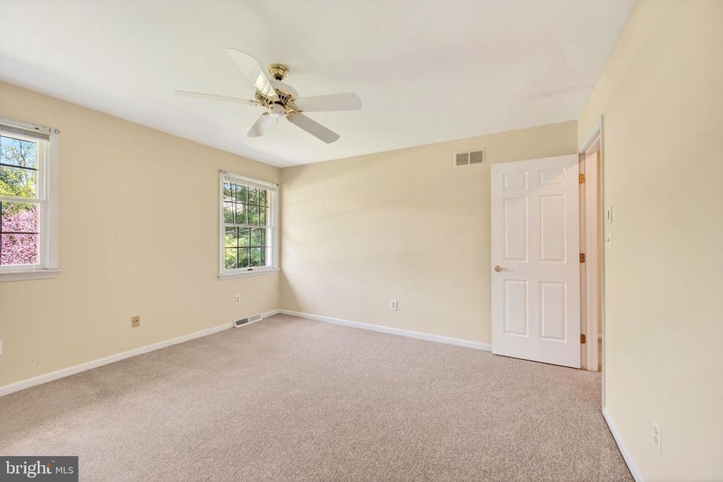 Image 32 of property listing at 3805 DUDDINGTON WAY, Phoenix, MD 21131