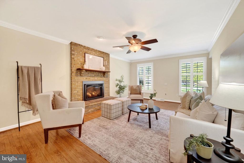 Image 4 of property listing at 3805 DUDDINGTON WAY, Phoenix, MD 21131