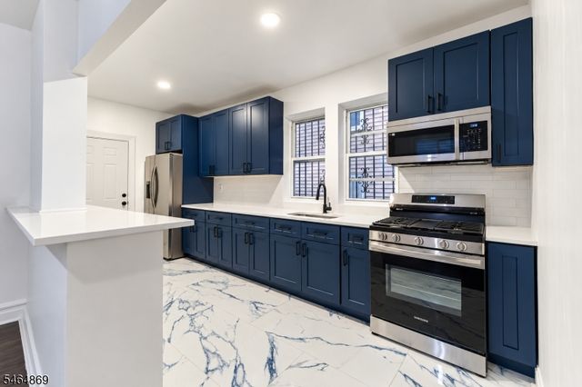 155 Augusta St, Irvington Twp., NJ 07111