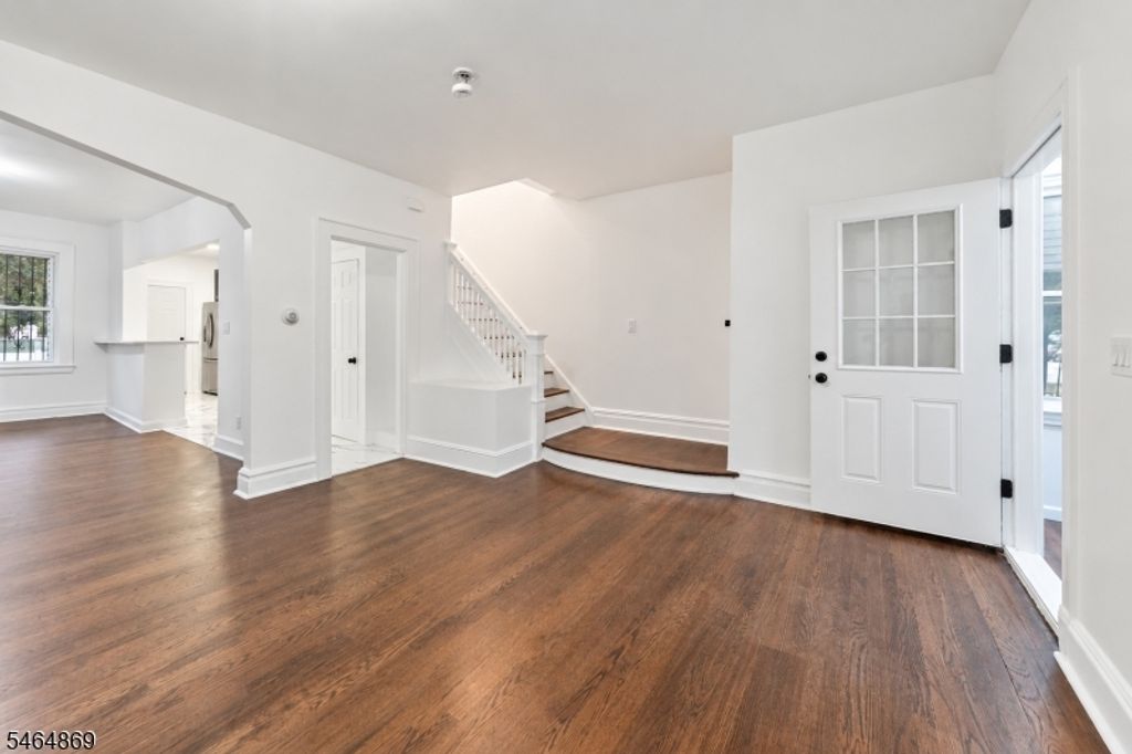 155 Augusta St, Irvington Twp., NJ 07111 — photo 3