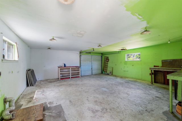 1308 Rose Avenue, Cleburne, TX 76033