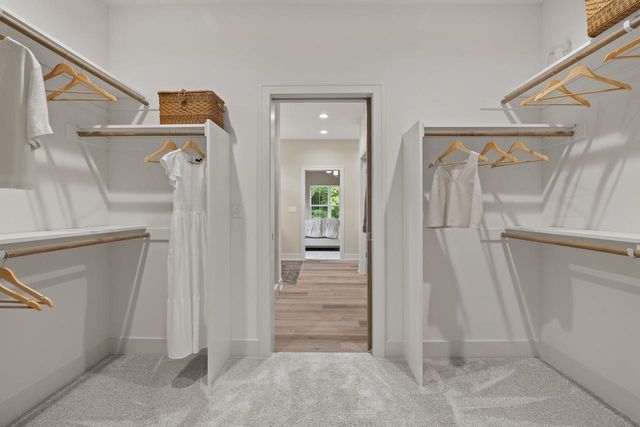 N66W21333 Sagebrush DRIVE, Lannon, WI 53046