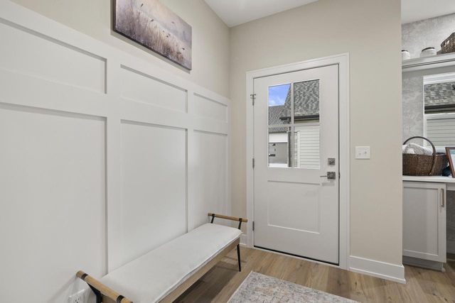 N66W21333 Sagebrush DRIVE, Lannon, WI 53046