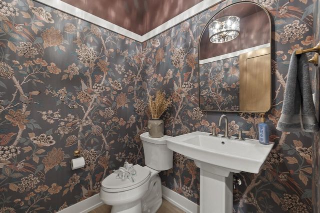 N66W21333 Sagebrush DRIVE, Lannon, WI 53046