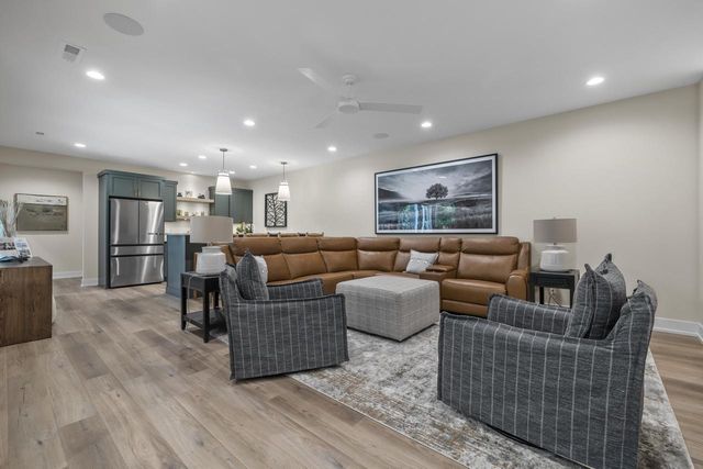 N66W21333 Sagebrush DRIVE, Lannon, WI 53046