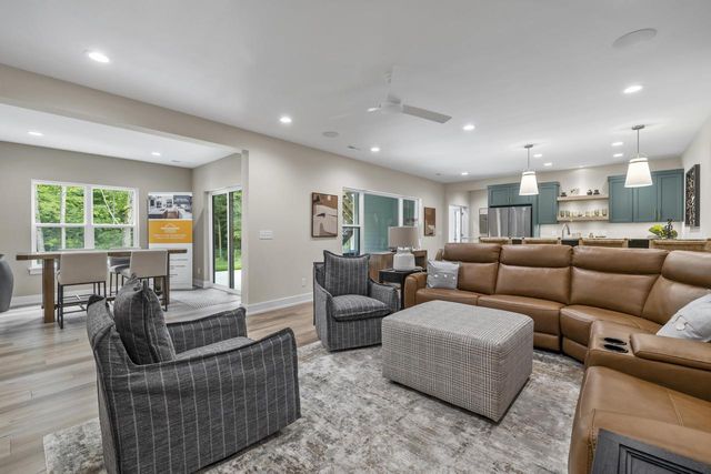 N66W21333 Sagebrush DRIVE, Lannon, WI 53046