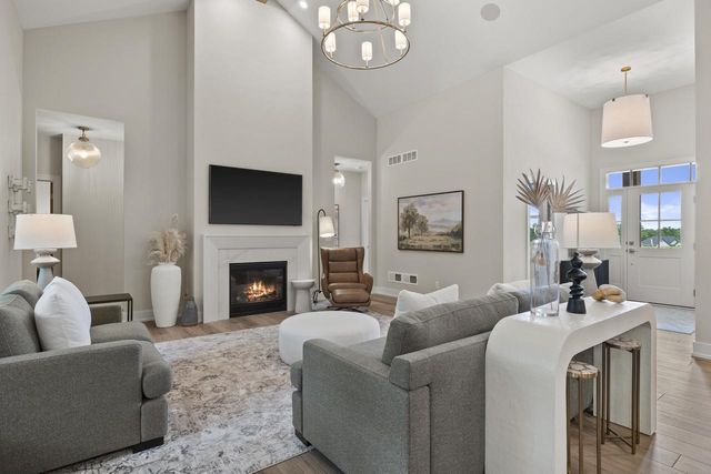 N66W21333 Sagebrush DRIVE, Lannon, WI 53046