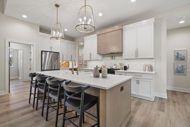 N66W21333 Sagebrush DRIVE, Lannon, WI 53046