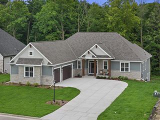 N66W21333 Sagebrush DRIVE, Lannon, WI 53046