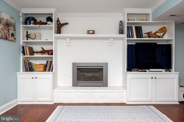 57 SPA RD, Annapolis, MD 21401
