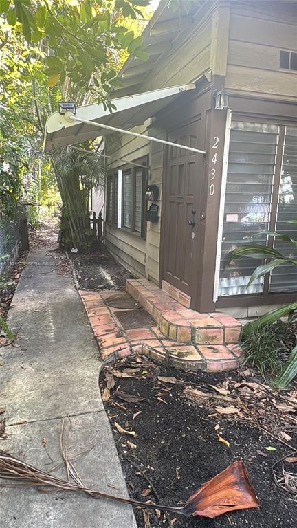 2430 SW 25th Ter A, Miami, FL 33133