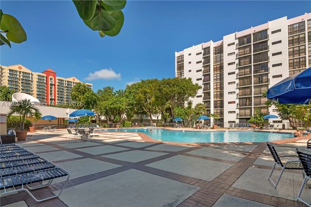 17011 N Bay Rd 112, Sunny Isles Beach, FL 33160