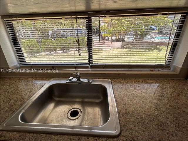17011 N Bay Rd 112, Sunny Isles Beach, FL 33160