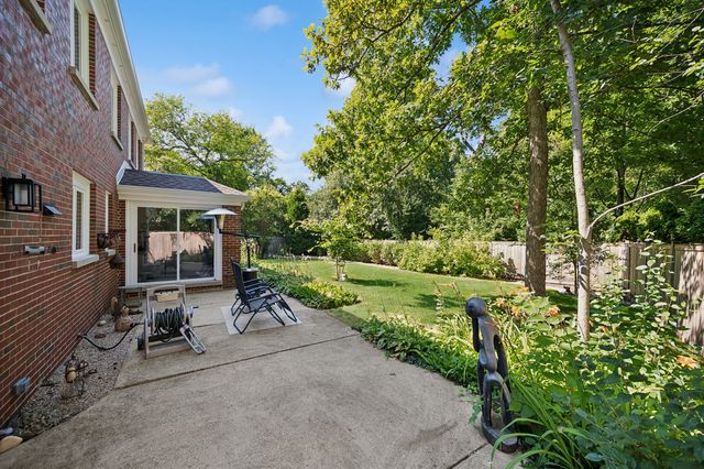 723 Detamble Avenue, Highland Park, IL 60035