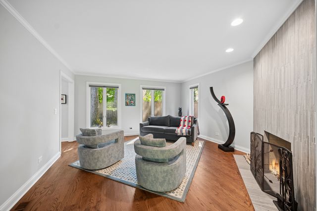 723 Detamble Avenue, Highland Park, IL 60035