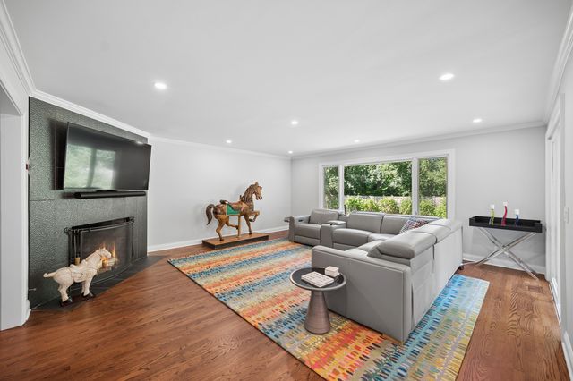 723 Detamble Avenue, Highland Park, IL 60035