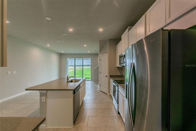 19309 BLUE POND DRIVE, Lutz, FL 33558