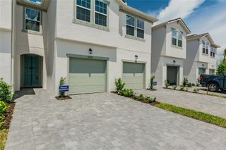 19309 BLUE POND DRIVE, Lutz, FL 33558