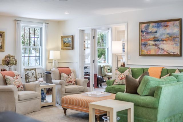 10 Grouse Street, West Falmouth, MA 02540