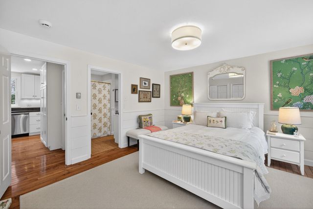 10 Grouse Street, West Falmouth, MA 02540