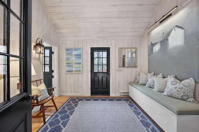 10 Grouse Street, West Falmouth, MA 02540