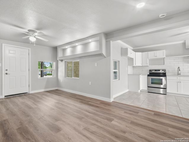 407A Sharon Dr # A, San Antonio, TX 78216