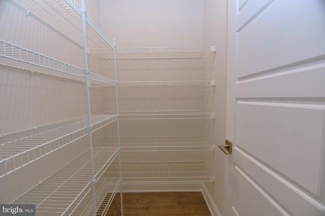 2 WARREN DR, Chalfont, PA 18914