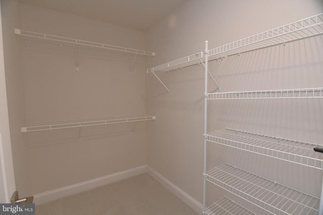 2 WARREN DR, Chalfont, PA 18914