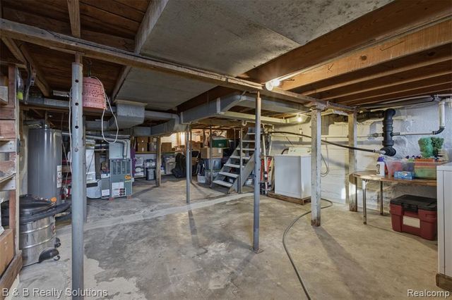 23644 E Main Street, Armada, MI 48005