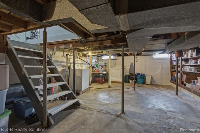 23644 E Main Street, Armada, MI 48005