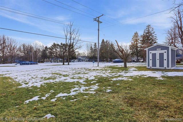 23644 E Main Street, Armada, MI 48005