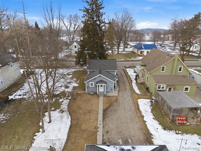 23644 E Main Street, Armada, MI 48005