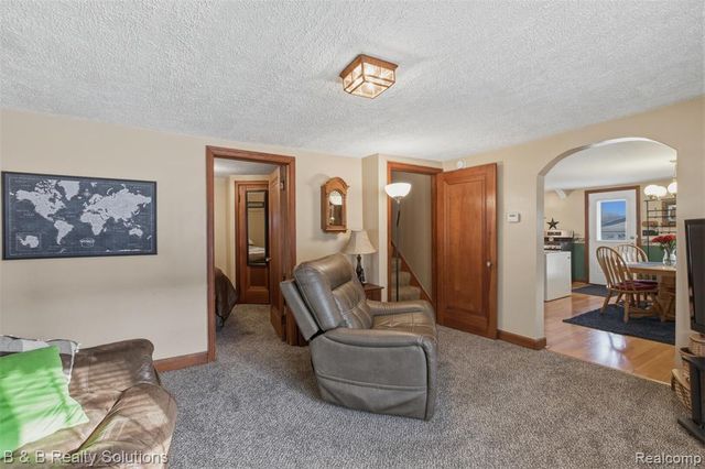 23644 E Main Street, Armada, MI 48005