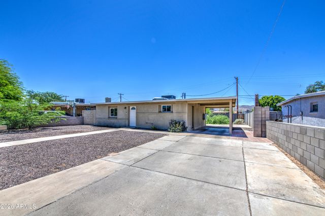 2225 E LYNNE Lane, Phoenix, AZ 85042