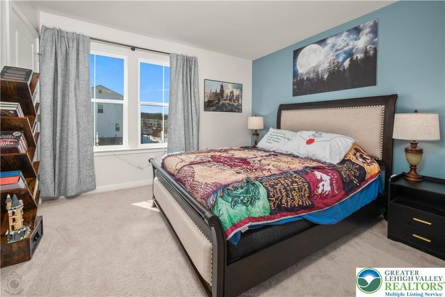 7592 Clayton Avenue, Upper Saucon Twp, PA 18036