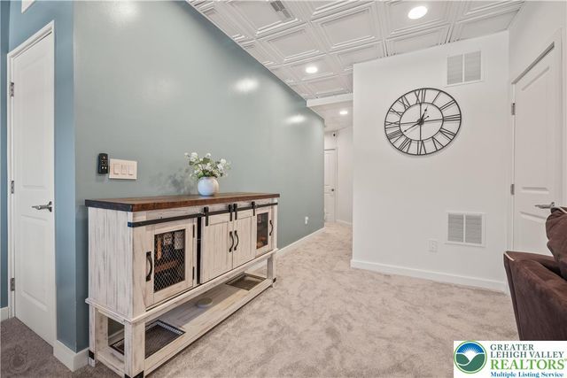 7592 Clayton Avenue, Upper Saucon Twp, PA 18036